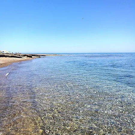 فيلة Elegant In With Sea View *