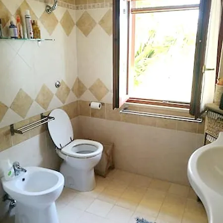 Elegant In With Sea View Villa *