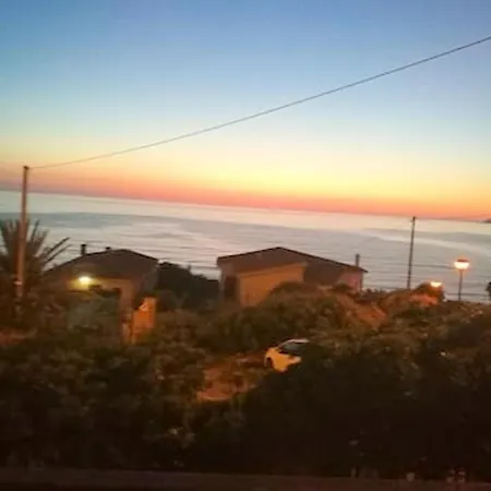 Elegant In With Sea View فيلة