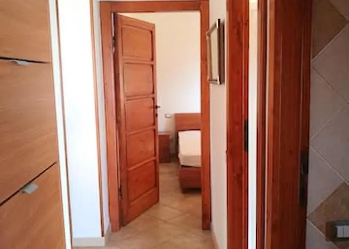 Elegant In With Sea View Villa *